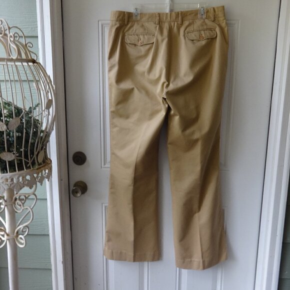 Eddie Bauer size 16 women's pants, mercer fit, 100% cotton wide srtaight leg - Picture 4 of 13